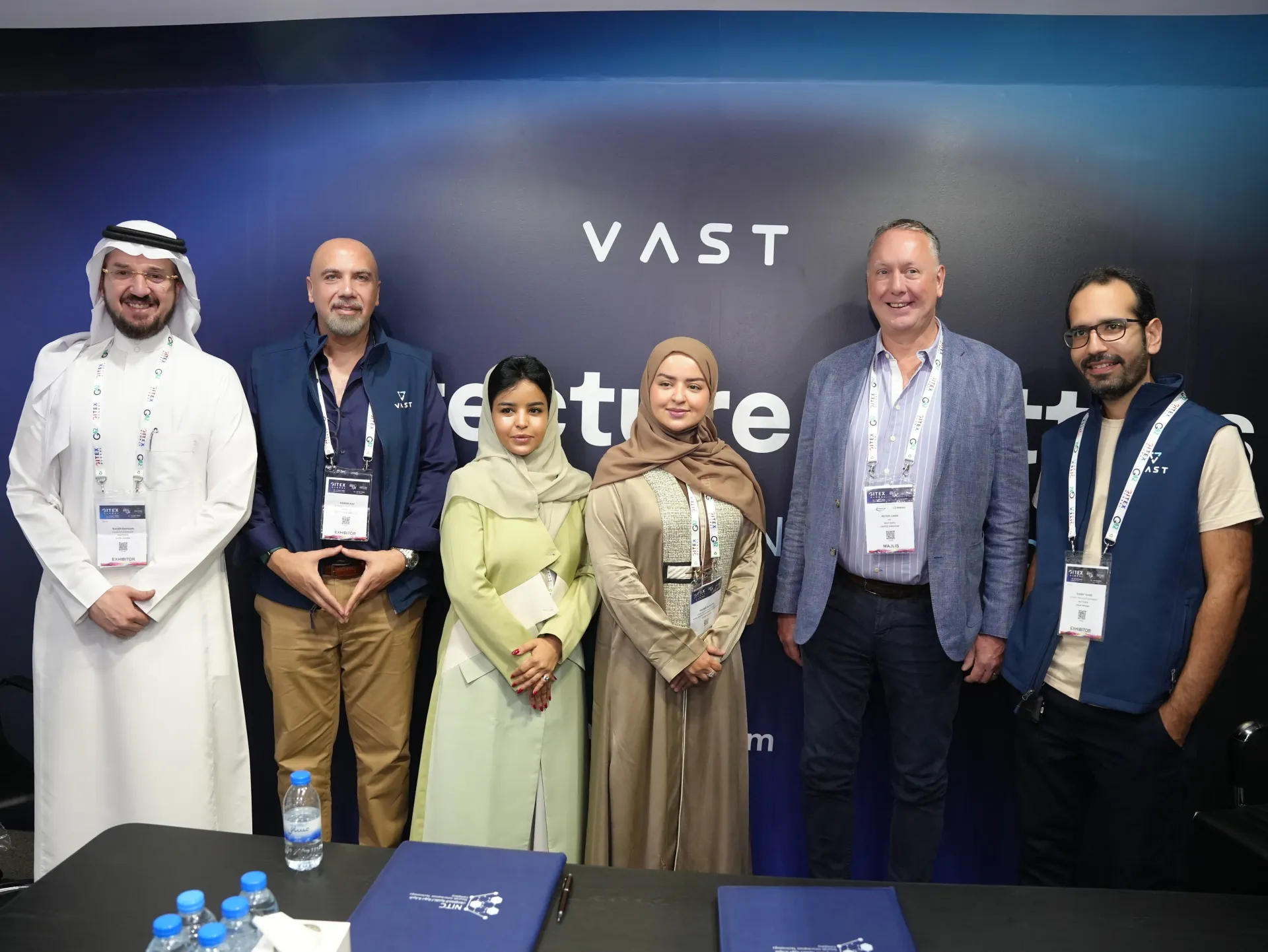 The cooperation agreement between Nourah Information Technology Company and VAST Data being signed in Dubai